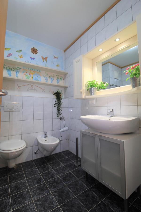 Family Apartment Fuchs Бад-Кляйнкірхгайм Екстер'єр фото
